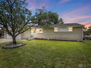 1006 Clayton Ct, New Carlisle, OH