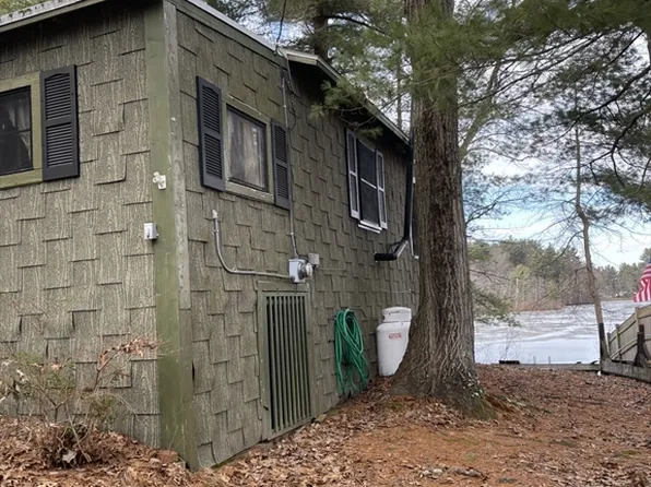 34 Westview Ave, Chelmsford, MA 01824