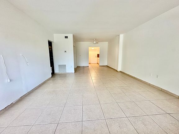5th image of 1176 Marseille Dr APT 4