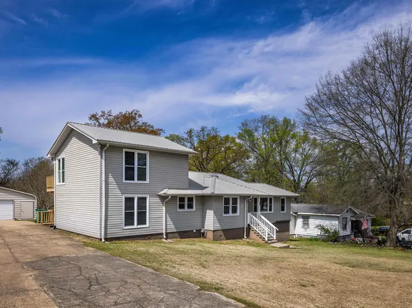 140 4th Ave, Pleasant Grove, AL 35127