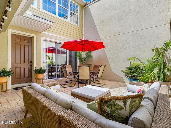 5th image of 555 HEDGEWOOD Drive