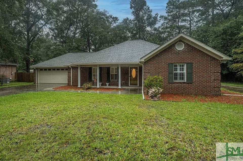 1st image of 104 Overhill Drive