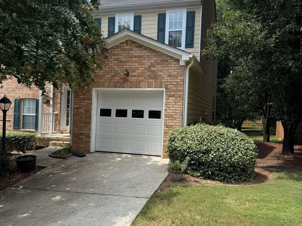 5301 Pinnacle Peak Ln, Norcross, GA 30071