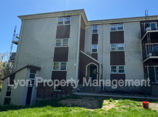 95 Victor St APT 5, Woonsocket, RI 02895