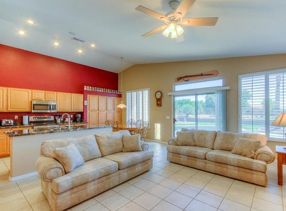 3rd image of 4731 E Peartree Ln