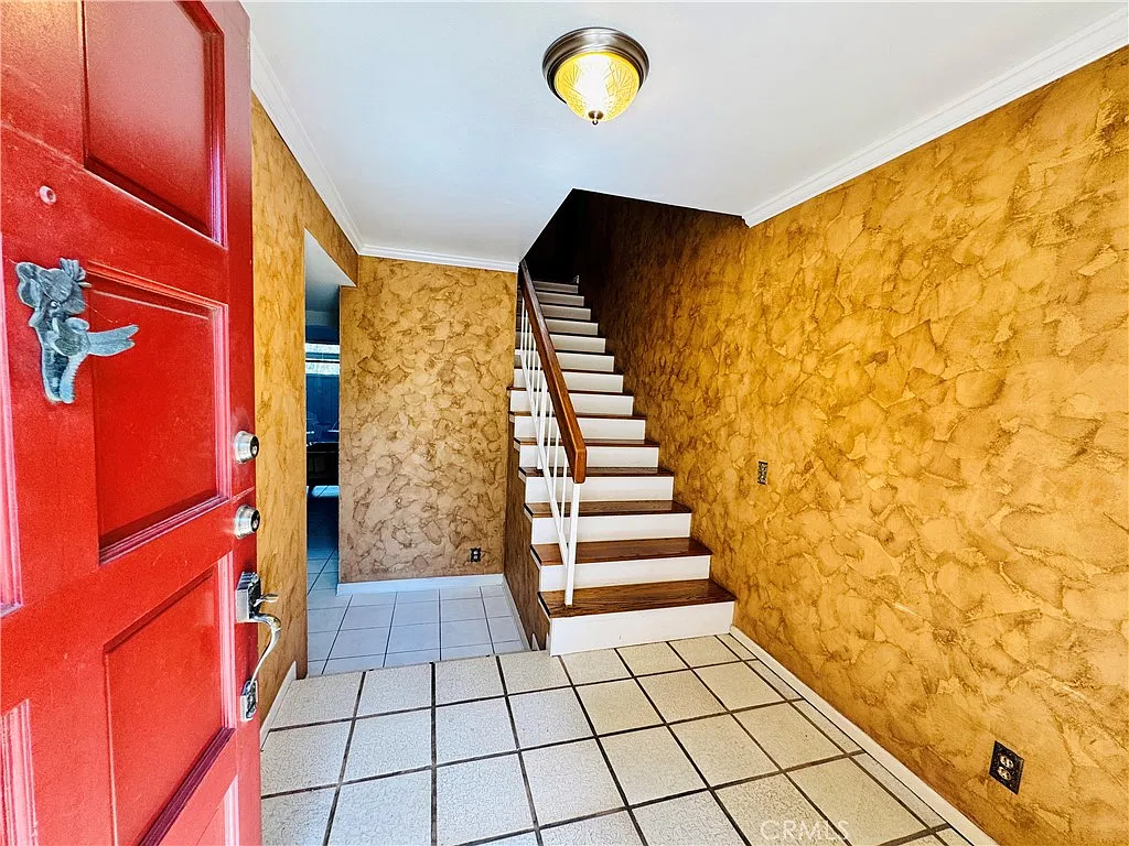 2 bed, 1614 sqft, $4,200 — Photo 2