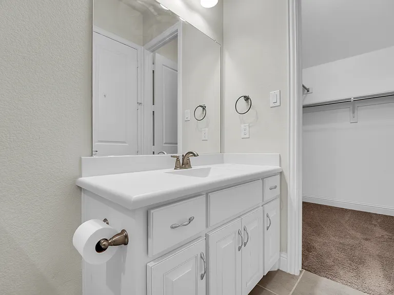 1011 Prairie Ridge Ln — Photo 10