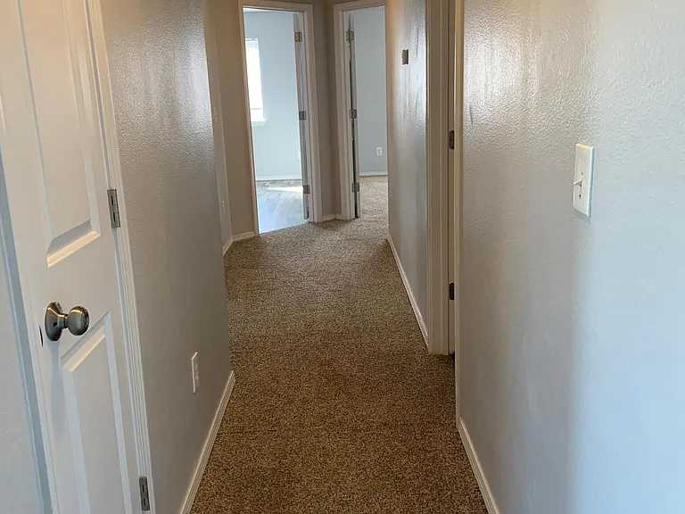 357 S Outfield Way — Photo 10