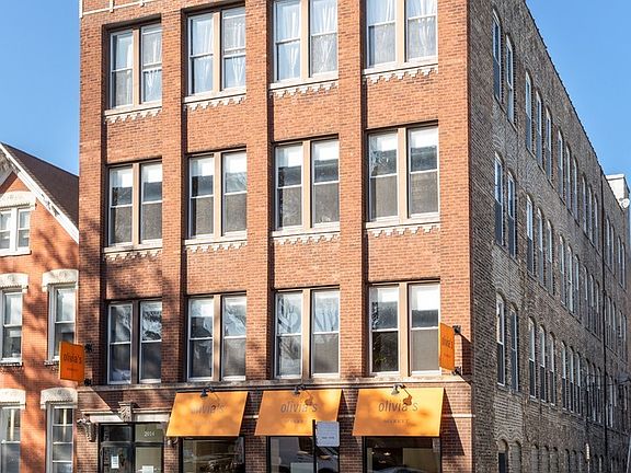 2nd image of 2014 W Wabansia Ave #3s