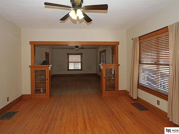 5th image of 4533 Stockwell St