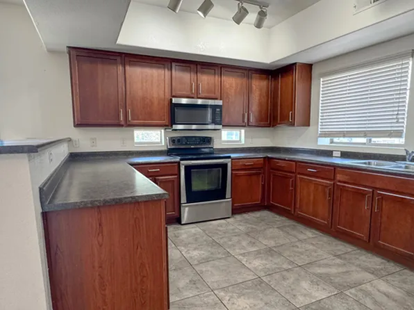 2401 E Rio Salado Pkwy, Tempe, AZ