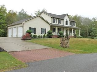 495 Russells Mills Rd, Dartmouth, MA 02748