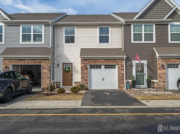 5 Athens Ave, South Amboy, NJ 08879
