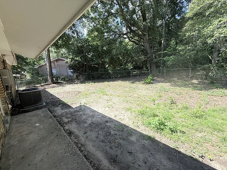 5651 William And Mary St — Photo 12