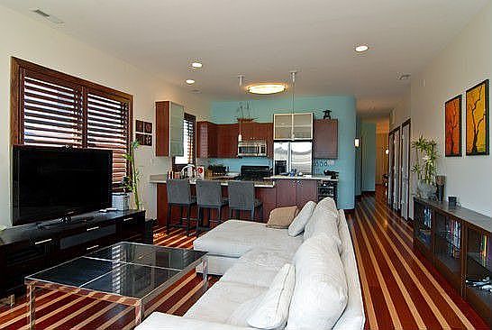 Living room/kitchen