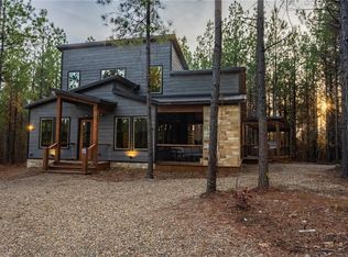 28 Hobie Cat Ln, Broken Bow, OK 74728