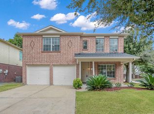 17602 S Summit Canyon Dr, Houston, TX 77095