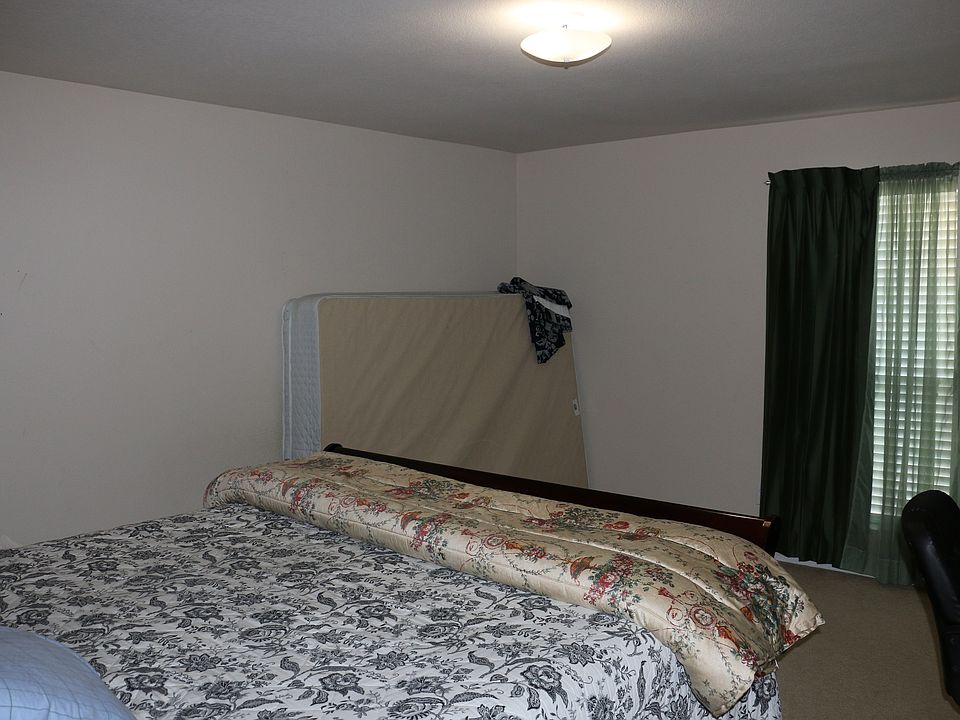1st image of 1120 Eastbrook Dr
