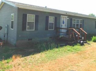 880 River Rd, Tennille, GA 31089