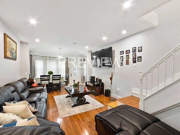 2nd image of 109 Union Hall St #55