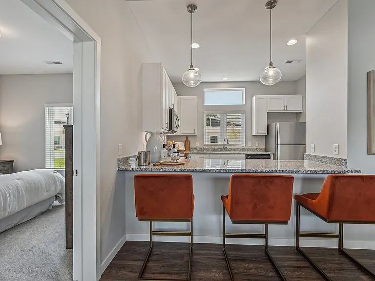 2 Bedroom | Kitchen & Breakfast Bar
