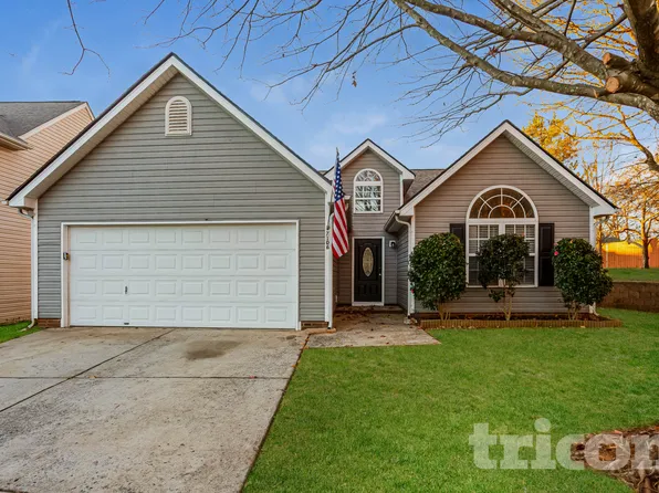 7106 Angela Marie Ct, Charlotte, NC 28215