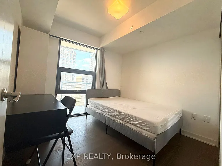 11 Wellesley St W #1605 — Photo 14
