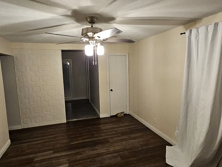 951 N Edgemoor Dr — Photo 13