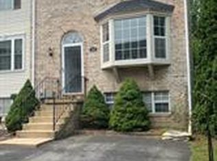 109 Edward Lee Ct, Newark, DE 19713