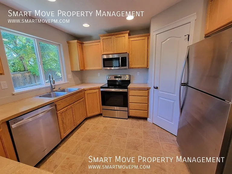 4386 N Buckboard Pl — Photo 6