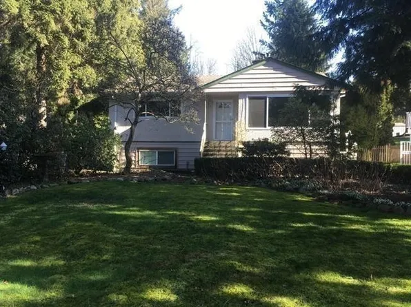 10586 127th St, Surrey, BC V3V 5K2
