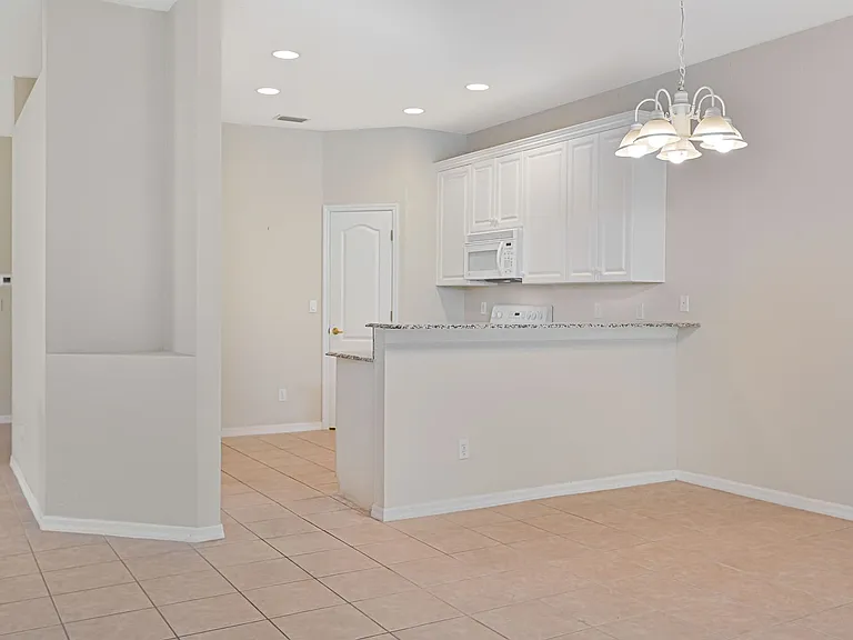 13679 Martone Ct — Photo 12