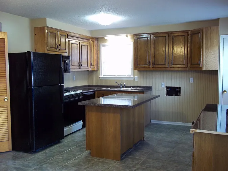 8592 Southaven Cir E — Photo 3