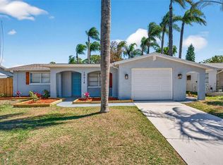 10018 Kingswood Ln, Port Richey, FL 34668