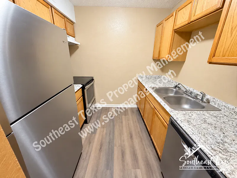 2 bed, 1.0 bath, 890 sqft, $950 — Photo 4