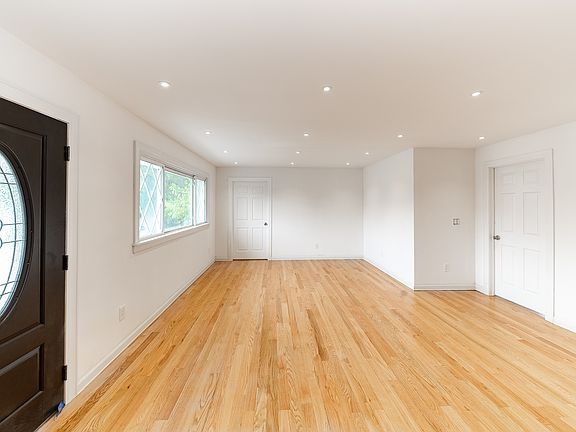 2nd image of 179 Montana Ave