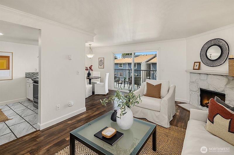 5th image of 2531 S 248th Street #A14