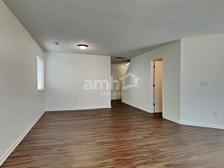 808 Topsail Dr — Photo 6