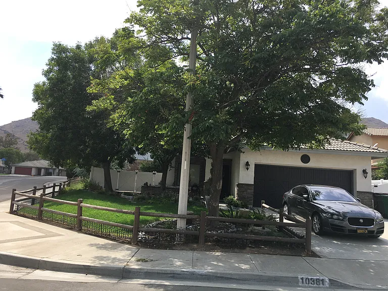 10381 Tributary Dr — Photo 7