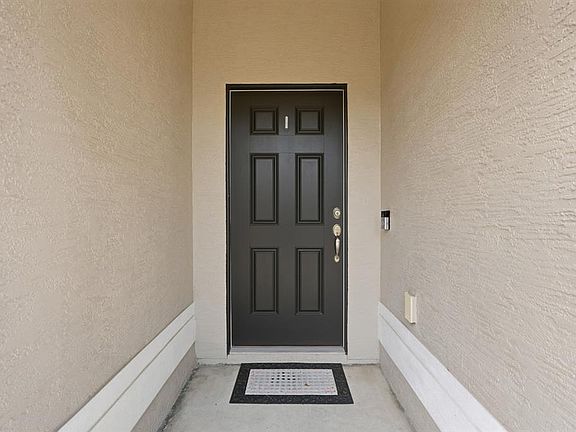 4th image of 26 Ripplewood Ln