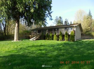 793 E Camano Dr, Camano Island, WA