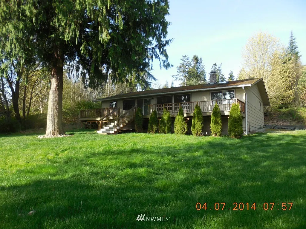 793 E Camano Drive photo 1