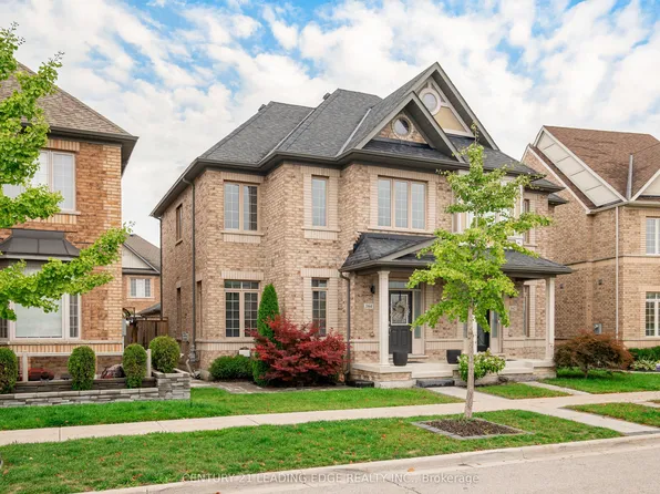 164 Moody Dr, Vaughan, ON L4H 3Z4