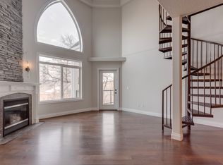 10178 117th St NW #501, Edmonton, AB