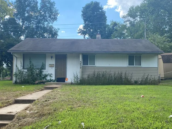 472 Kirkwall Dr, Saint Louis, MO 63137