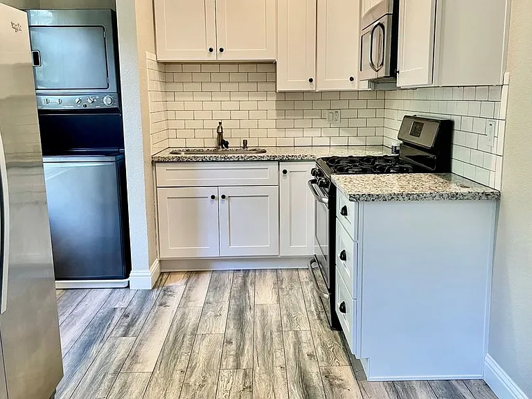 1229 T St — Photo 7