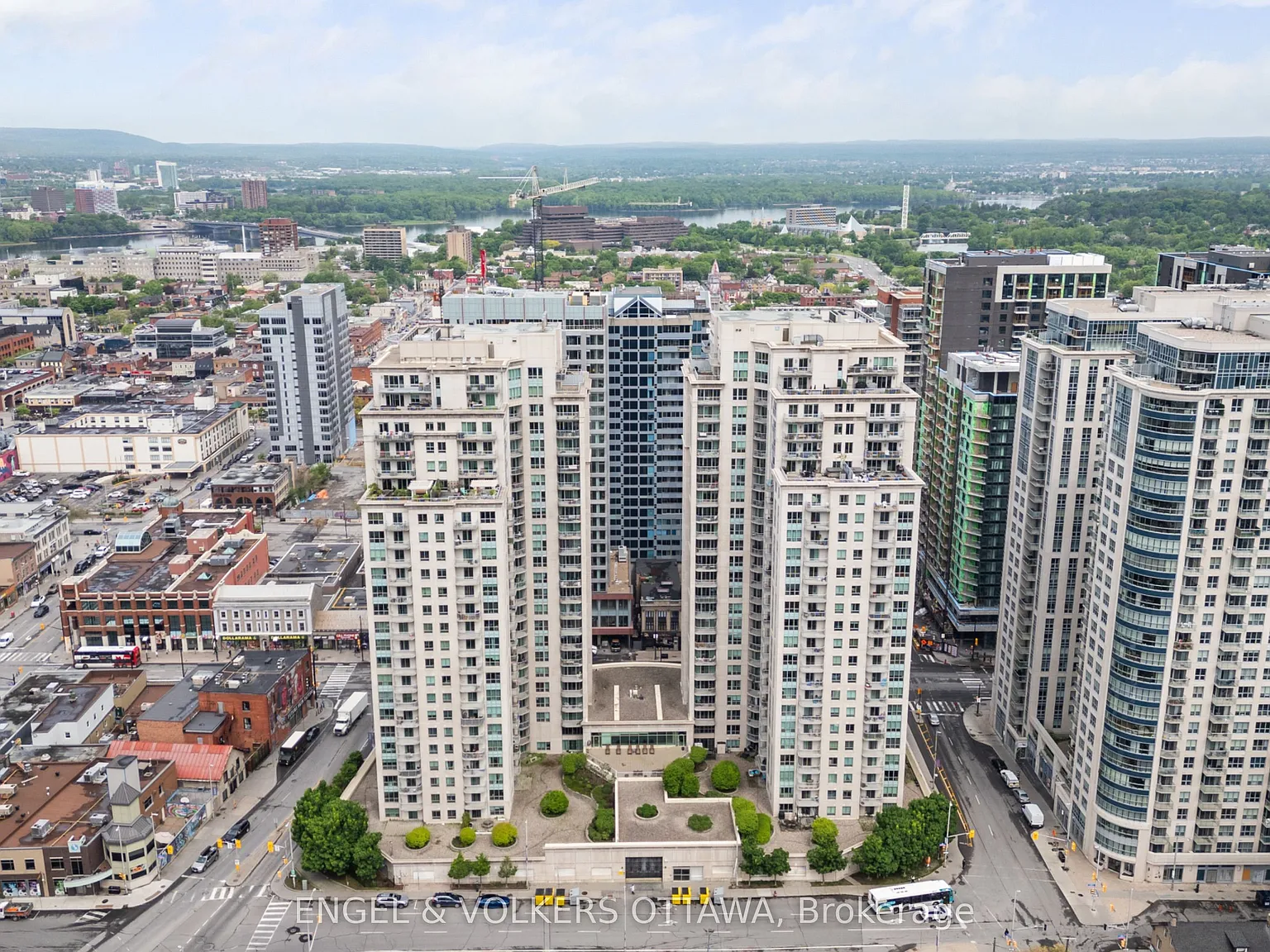 2 bed, $3,500 — Photo 3
