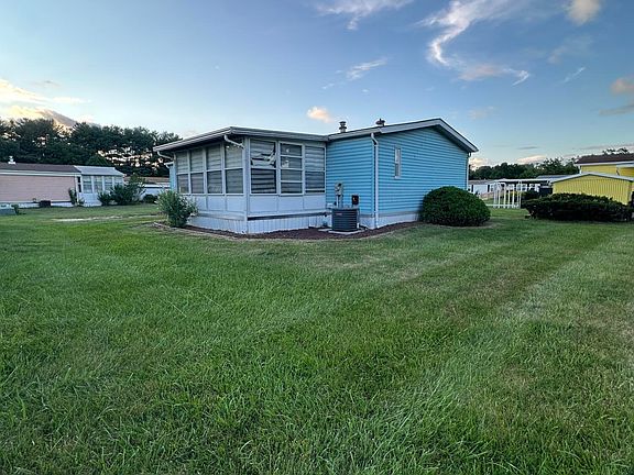 4th image of 604 Jerome Place