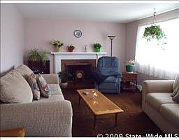 1st image of 7 Orville Dr