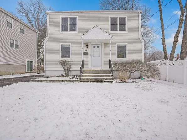 32 Cardinal Street, Fairfield, CT 06825
